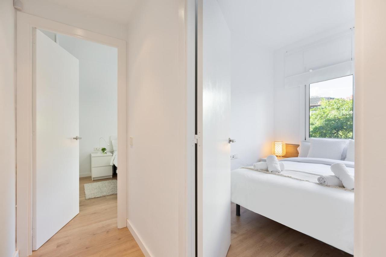 Suites Barcelona Park Gueell ภายนอก รูปภาพ