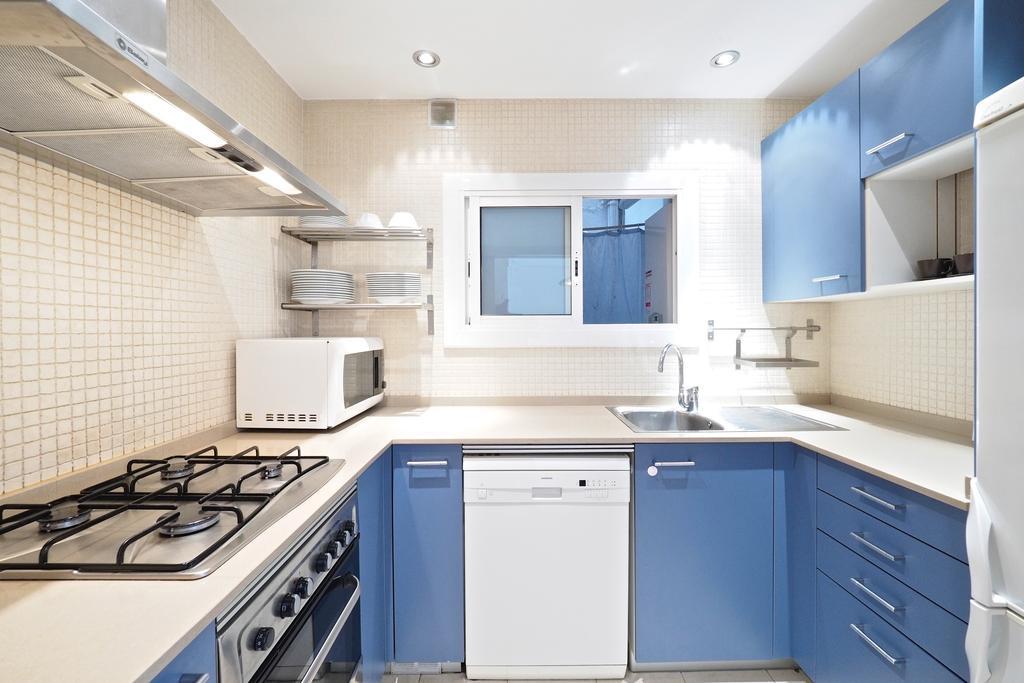 Suites Barcelona Park Gueell ภายนอก รูปภาพ